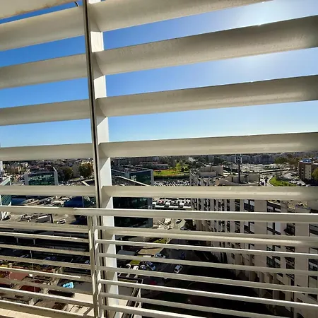 Corbusier 39 Apartment *